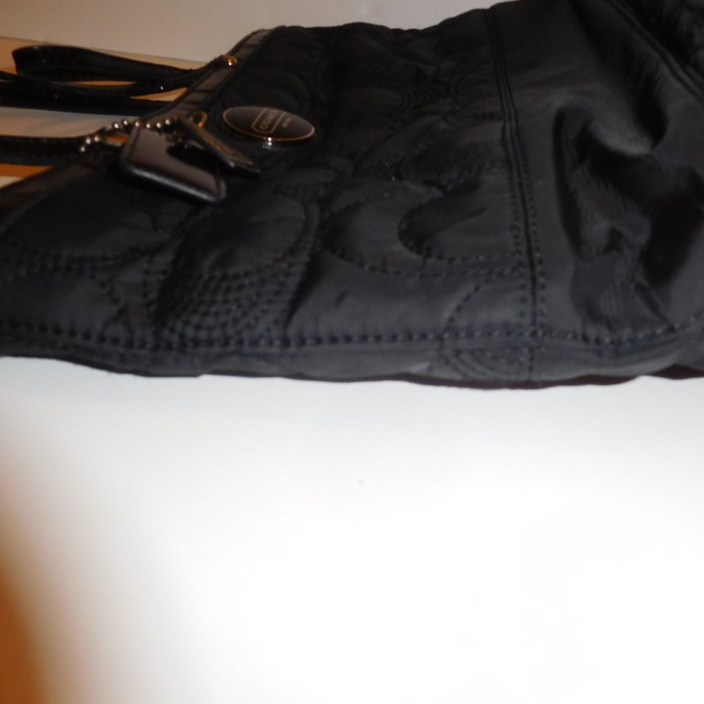 COACH STRIPE STITCHED NYLON TOTE—E1276- F17668 $160 - Picture 6 of 8